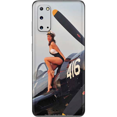 1940s Navy Pin-Up Girl On Corsair Fighter Plane Galaxy S20 Skin
